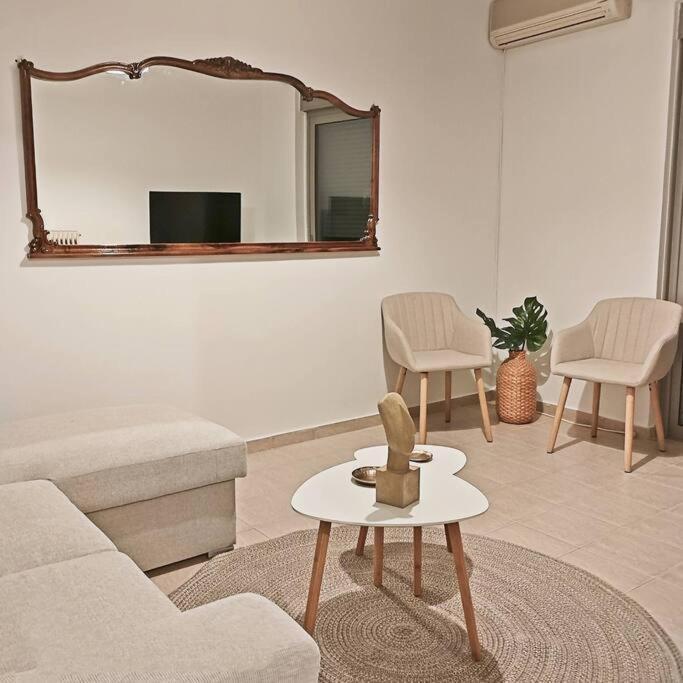 New Modern Flat Pyrgos Centre Olympia Apartment Luaran gambar